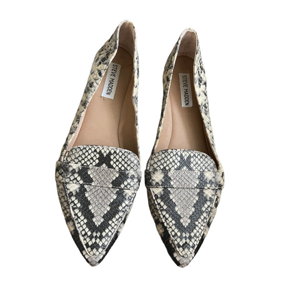 Steve Madden Shoes - Steve Madden snake print loafers size 9.5M